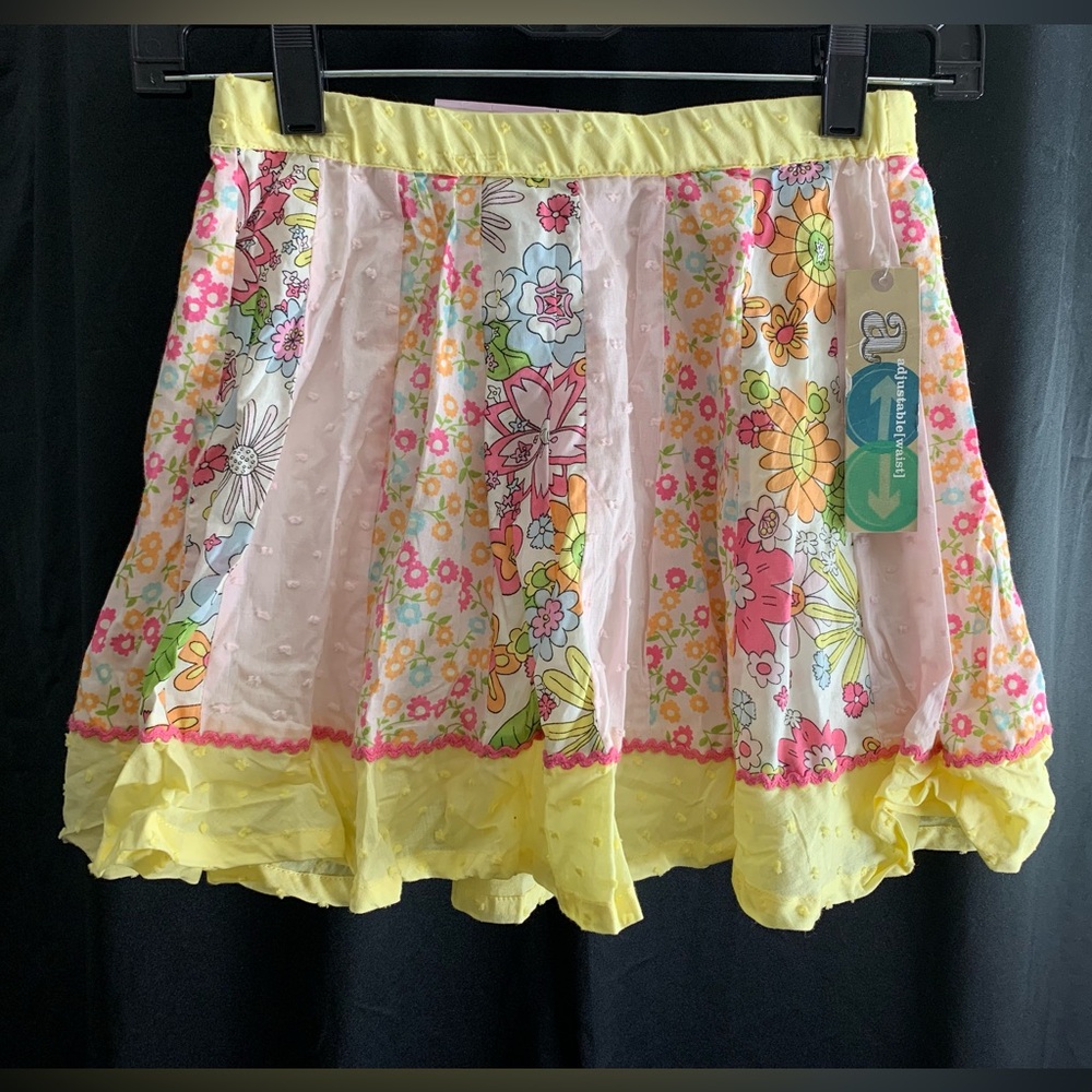 BRAND NEW Girls Size 6 Greendog Floral Skirt